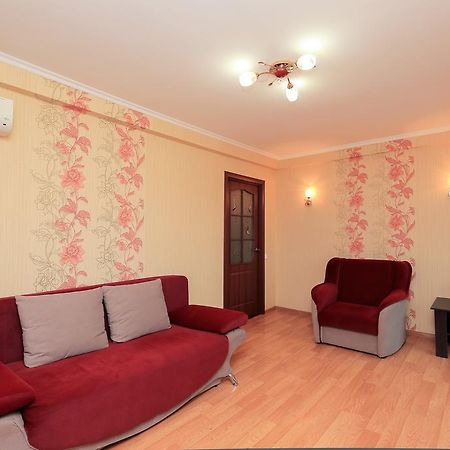 Apartment On Obolonskiy Prospect 12 Κίεβο Εξωτερικό φωτογραφία