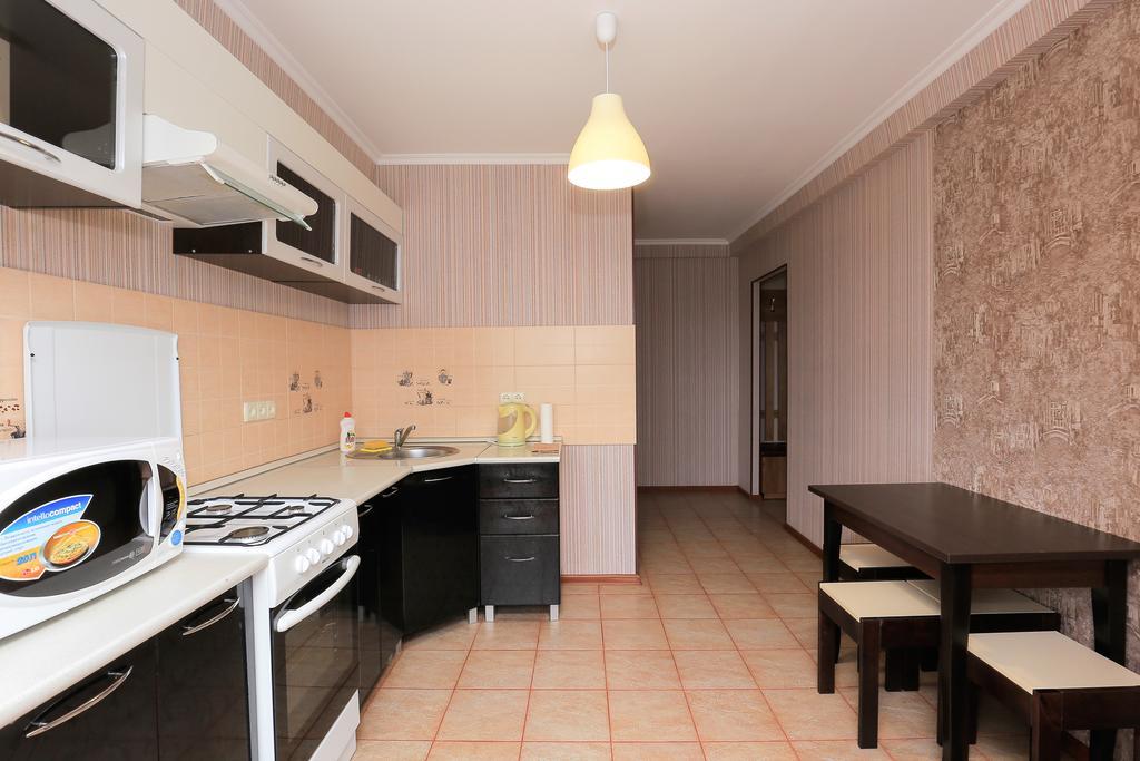 Apartment On Obolonskiy Prospect 12 Κίεβο Εξωτερικό φωτογραφία